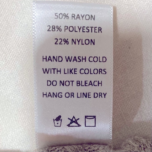 Sadie & Sage Lightweight Oversized Boxy Sweater with Kimono Sleeves - Picture 8 of 9